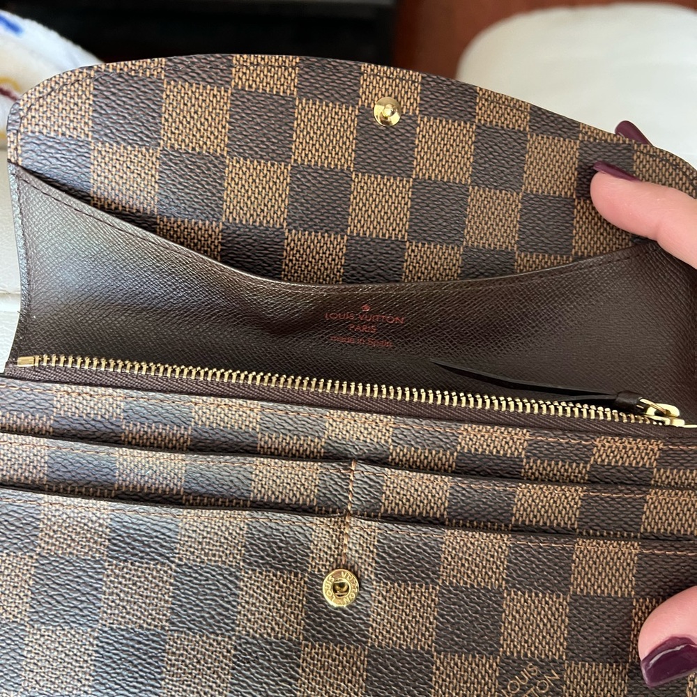 Authentic Louis Vuitton Damier Ebene Wallet - Picture 5 of 11